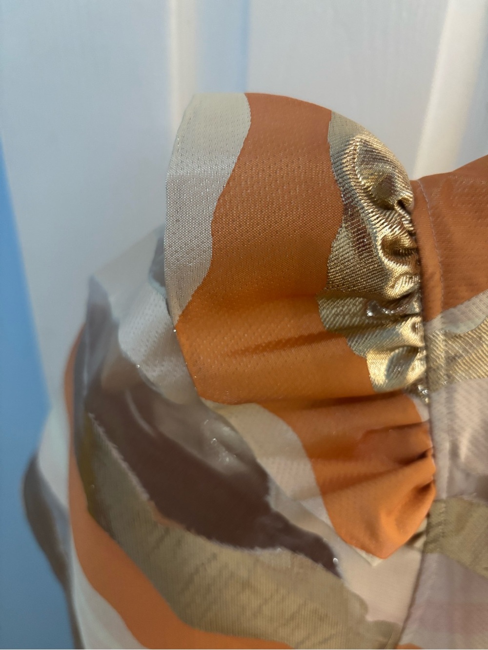 Marie Oliver Size M Metallic Wave Puff Sleeve Top - Orange, Gold, white - Picture 6 of 6